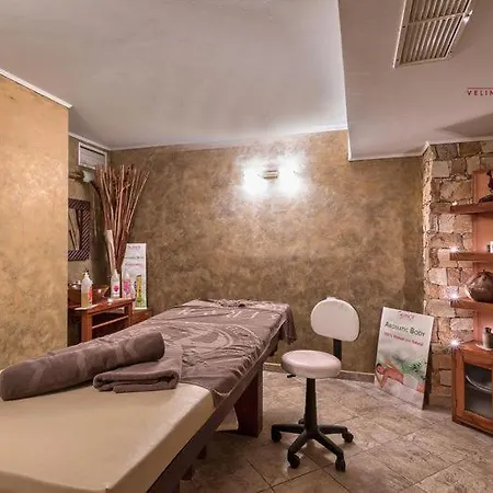 лукс в свети спас شقة *